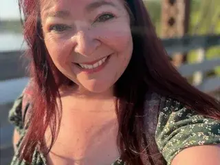 Streamate Live Sex Cam of Sexy99Fox