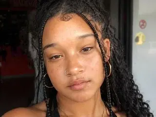 Streamate Adult Webcams of NaughtyMe19
