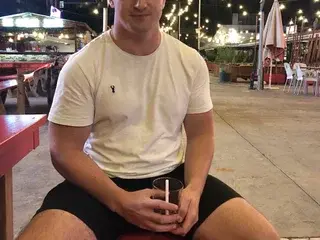 Streamate Live Sex Cam of HungJames