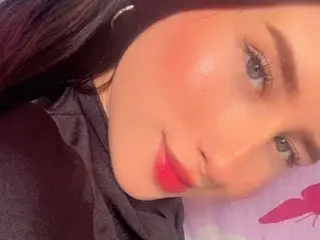 Streamate Free Porn Cam of GabbieBenso