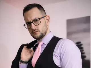Streamate Nude Webcam of Luis_Guerrero91