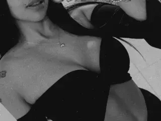 Streamate Free Porn Cam of LATINA_BIG_CLITXXX