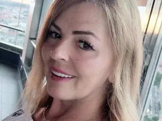 Streamate Private Sex Chat of YulliaMilfX