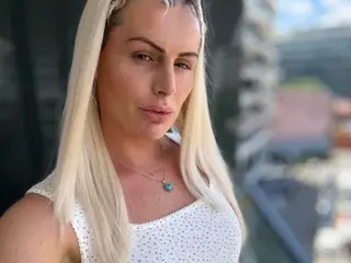 Streamate Free Live Porn of LaithanBiBritish