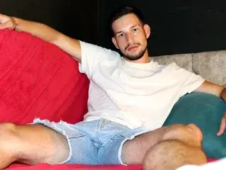Streamate Free Porn Cam of LeonVane