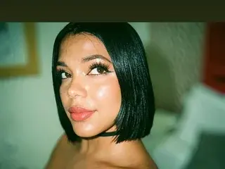Streamate Adult Webcam of TiianaGlow