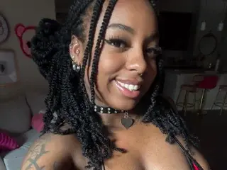 Streamate Best live sex cam show of MsCookieSwirl