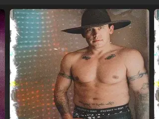 Streamate Free Porn Cam of Damienslick