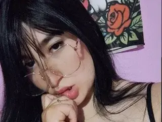 Streamate Free Live Porn of MiaaOwens