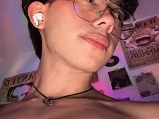 Streamate Adult Webcam of lyan_twink