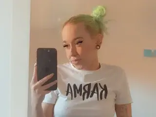 Streamate Watch Live Sex Cams of Harlie_Cannon