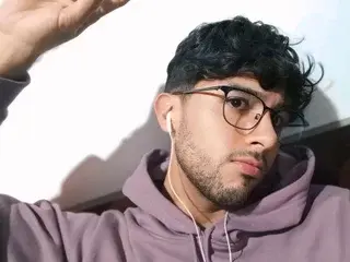 Streamate Free Live Porn of RodrigoColby20