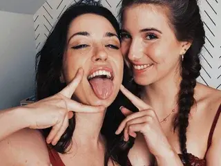 Streamate Adult Webcam of OdetteParker