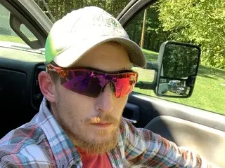 Streamate Free Porn Cam of BenjaminSteel