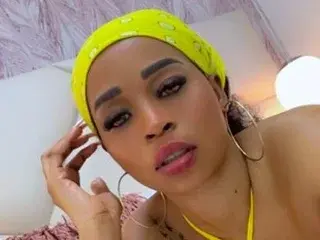 Streamate Best Webcam of TyraaLambert