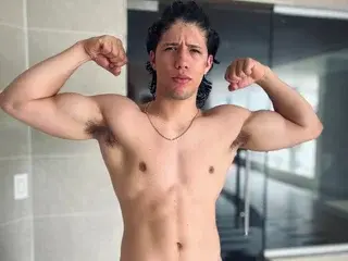 Streamate Free Porn Cam of Imtonny19