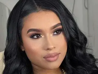 Streamate Best live sex cam show of MiaHannton