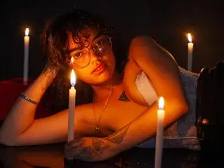 Streamate Sex Cam of KittyLatina_22