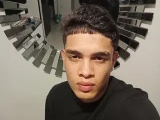 Streamate Private Sex Chat of Big_TonnyD