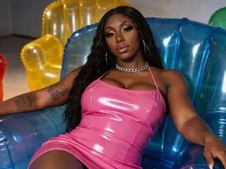Streamate Adult Video Chat of EbonyMystique