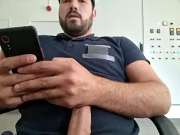 Stripchat Adult Video Chat of Instinctbrut