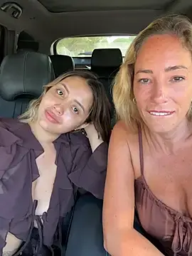Stripchat Live Porn of SweetAlegra_