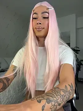 Stripchat Best live sex cam show of miss_tatiana_