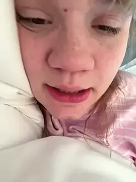 Stripchat Live Sex Cam of Cutiepiespanks