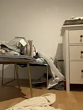 Stripchat Live Sex Cam of hrnxyygirl