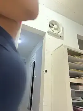 Stripchat Live Sex Cam of maymercy