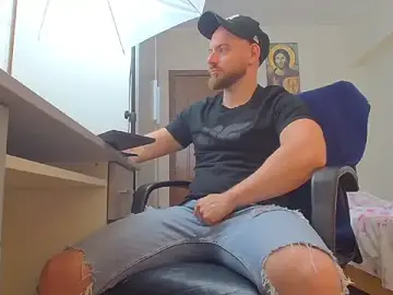 Stripchat Live Porn of Ryanstone_