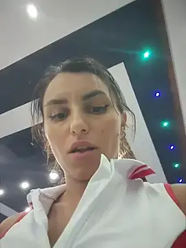 Stripchat Live Porn of Izabella_Bella