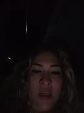 Stripchat Watch Live Sex Cams of Sara_smiiith211