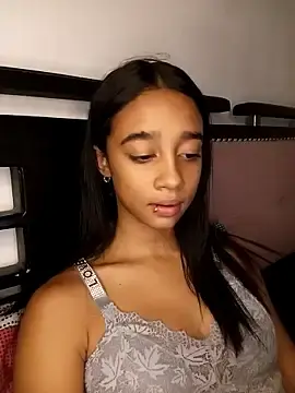 Stripchat Nude Webcam of Zoe_Sweett18