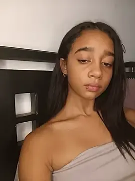 Stripchat Best Webcam of Zoe_Sweett18