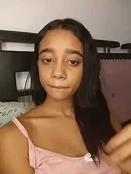 Stripchat Live Sex Cam of Zoe_Sweett18