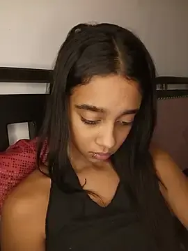 Stripchat Sex Cam of Zoe_Sweett18