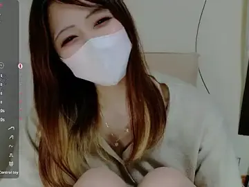 Stripchat Live Sex of ema_ch2525