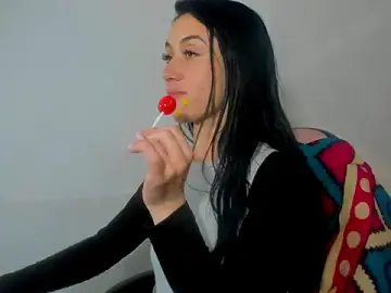 Stripchat Nude Webcam of Amy_Kobold3