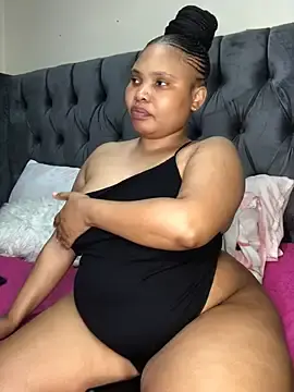 Stripchat Free Live Porn of Anaelle24