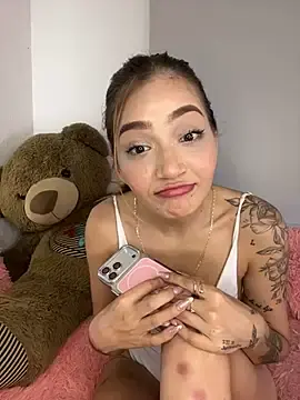 Stripchat Sex Cam of La_machi__