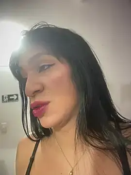 Stripchat Live Sex of Ashly_Miller