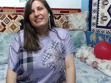Stripchat Free Live Porn of Adelinemilf