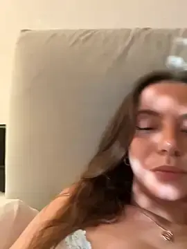 Stripchat Live Sex of Cherry-Bean