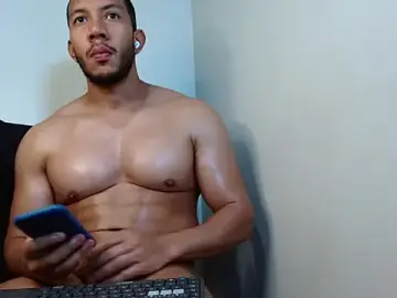Stripchat Watch Live Sex Cams of georgeholl