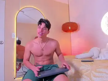 Stripchat Sex Cam of Benjamin_More