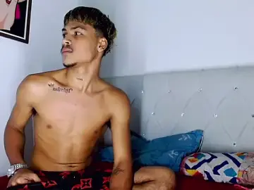 Stripchat Best live sex cam show of Angel_foxc13