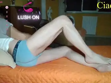 Stripchat Adult Webcam of lattediyak