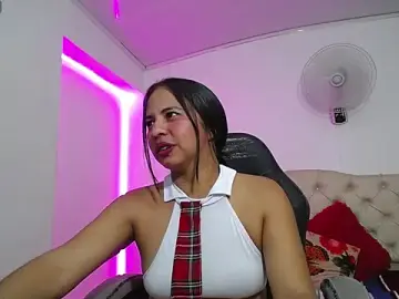 Stripchat Sex Chat of nicol_ross19