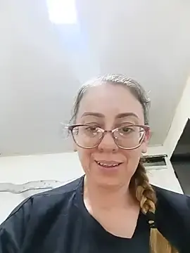Stripchat Sex Cam of miss_hanna07